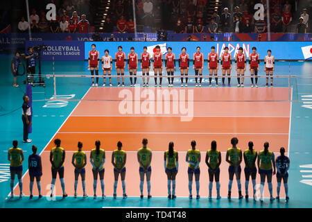 Plaza Sport Forêt Musashino, Tokyo, Japon. 11 Juin, 2019. Groupe de l'équipe du Japon (JPN), le 11 juin 2019 - Volley-ball Volleyball FIVB : Ligue des Nations Unies 2019 Women's Tokyo entre le Japon 1-3 le Brésil à Forêt Musashino Sport Plaza, Tokyo, Japon. Credit : Naoki Morita/AFLO SPORT/Alamy Live News Banque D'Images