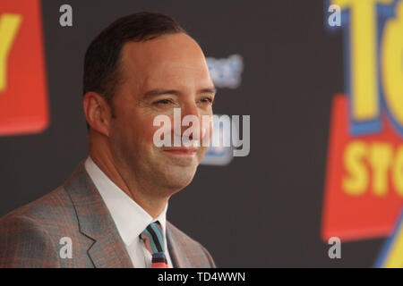 Los Angeles, USA. 11 Juin, 2019. Tony Hale lors de Disney/Pixar Toy Story '4' Première mondiale tenue à El Capitan Theatre, à Hollywood, CA, le 11 juin 2019. Crédit photo : Joseph Martinez/PictureLux PictureLux Crédit : Le Hollywood/Archive/Alamy Live News Banque D'Images