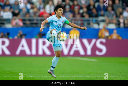 Reims, France. 11 Juin, 2019. France, Reims, Stade Auguste-Delaune, 11.06.2019, Football - Coupe du Monde féminine de la FIFA - USA - Thaïlande Kanjana Sung-Ngoen Crédit : vl (Thaïlande, n° 21) | Le monde d'utilisation/dpa/Alamy Live News Banque D'Images