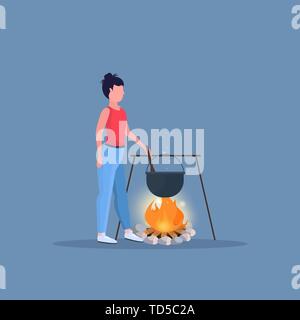 La cuisson des repas randonneur femme girl preparing food in bowler pot d'eau bouillante à feu de camp camping randonnée femme concept traveler sur toute la longueur de la randonnée télévision Illustration de Vecteur