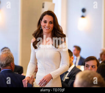 La duchesse de Cambridge au cours du premier dîner de gala annuel en reconnaissance de la Semaine de sensibilisation à la toxicomanie, organisé par action sur la toxicomanie et chef Skye Gyngell au printemps Restaurant, Londres. Banque D'Images