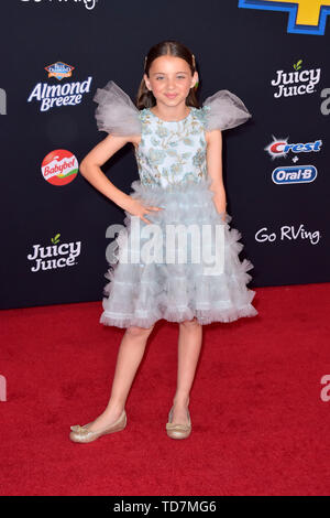 Los Angeles, USA. 11 Juin, 2019. Madeleine McGraw lors de la première mondiale du film 'UN Toy Story : Tout ce qu'entend pas de commande/Toy Story 4' au El Capitan Theatre. Los Angeles, 11.06.2019 | Conditions de crédit dans le monde entier : dpa/Alamy Live News Banque D'Images