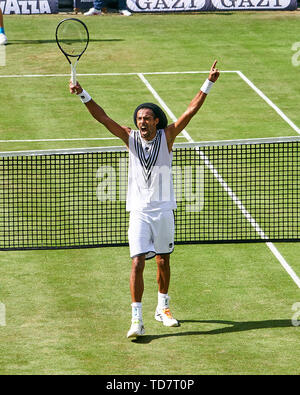 Stuttgart, Allemagne. 13 Juin, 2019. Dustin BROWN (GER) célébrer dans son match contre Alexander ZVEREV, GER à l'ATP Tennis Open Mercedes sur l'herbe à Stuttgart , Juin 13, 2019. Crédit : Peter Schatz/Alamy Live News Banque D'Images