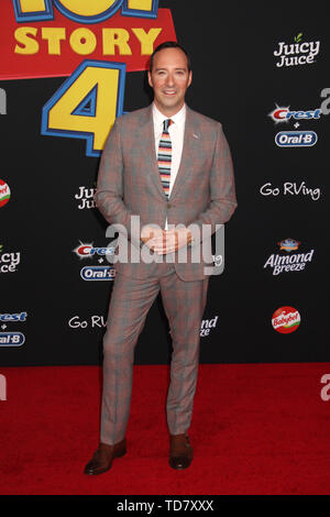 Tony Hale 06/11/2019 "Toy Story 4" Premiere tenue au El Capitan Theatre à Hollywood, CA Photo : Cronos/Hollywood News Banque D'Images