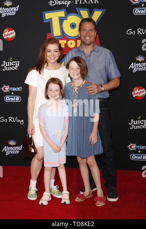 11 juin 2019 - Los Angeles, CA, USA - LOS ANGELES - jan 11 : Alyson Hannigan, Keeva, Satyana Denisof Jane Marie Denisof Alexis Denisof, au ''Toy Story 4'' Première au El Capitan Theatre le 11 juin 2019 à Los Angeles, CA (crédit Image : © Kay Blake/Zuma sur le fil) Banque D'Images