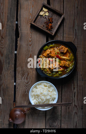 Cassoulet riz au poulet Banque D'Images