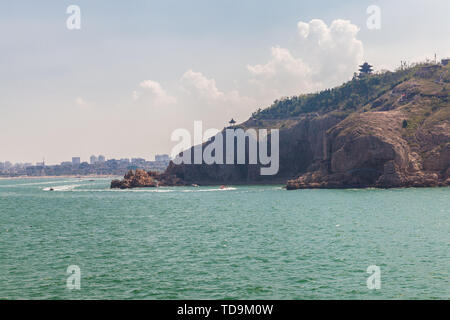 Paysage de la mer de Bohai Beijing Summer Palace, Yantai, province du Shandong, Chine Banque D'Images