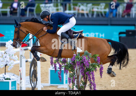 Nantwich, Cheshire, Royaume-Uni. 14 Juin, 2019. 2e place. Juharah Mark Armstrong comté. GBR. CSI2*.1.40m. Concours hippique. Bolesworth écuyer International Horse Show. Silvi. Cheshire. United Kingdom. GBR. 14/06/2019. Credit : Sport en images/Alamy Live News Banque D'Images