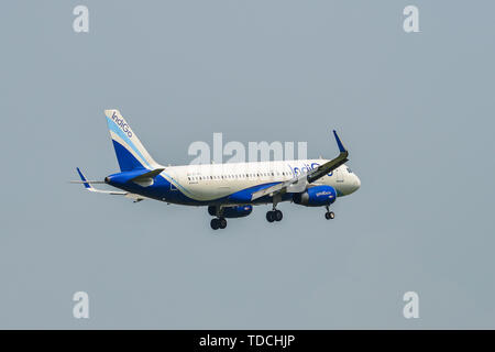 Bangkok, Vietnam - Sep 17, 2018. Indigo VT-IFO (Airbus A320) à l'atterrissage à l'aéroport de Suvarnabhumi (BKK) à Bangkok, Thaïlande. Banque D'Images