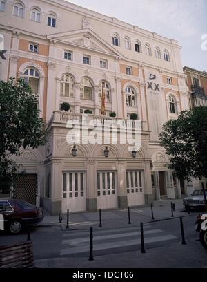 FACHADA DEL ANTIGUO TEATRO DE LA PRINCESA CONVERTIDO EN CENTRO DRAMATICO NACIONAL 1884/85. Auteur : ORTIZ VILLAJOS AGUSTIN. Lieu : Théâtre MARIA GUERRERO. L'ESPAGNE. Banque D'Images