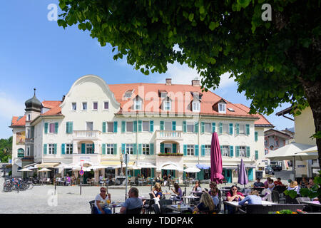 Bad Tölz : dans Fritzplatz carré Oberbayern, Tölzer Land, Haute-Bavière, Bayern, Bavière, Allemagne Banque D'Images