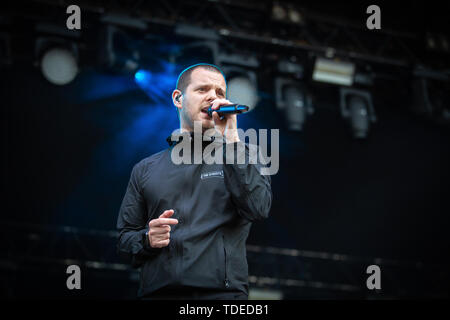 Oslo, Norvège. 14 Juin, 2019. Oslo, Norvège - 14 juin, 2019. Le rappeur français, musicien et producteur Mike Skinner est surtout connu par sa musique et les rues du projet est ici vu sur scène pendant un concert live au festival de musique norvégienne Piknik i Parken 2019 à Oslo. (Photo crédit : Gonzales Photo/Alamy Live News Banque D'Images