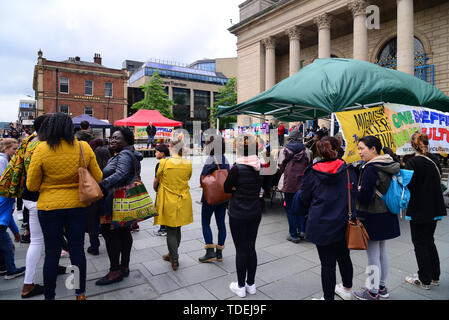 Barkers extérieure, Sheffield, South Yorkshire, UK 15 juin 2019. Un événement de nombreuses cultures Sheffield Sheffield. Photo : Alamy Live News Banque D'Images