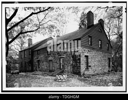 Côté nord-ouest et nord-est (moins arrière vue oblique) - John Sydenham House, ancienne route de Bloomfield, Newark, comté d'Essex, NJ Banque D'Images