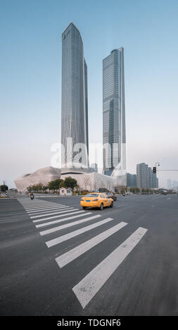 La Tour Olympique de la jeunesse, Gemini, Nankai Centre Nouvelle ville, Nanjing Banque D'Images