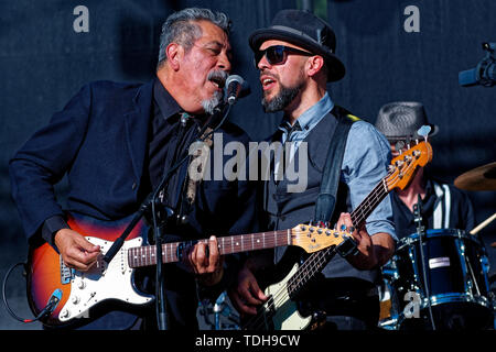 Madrid, Espagne. 15 Juin, 2019. Blues Festival International de Madrid, red house band concert à Place Colon, Madrid, Espagne. EnriquePSans / Alamy Live News Banque D'Images