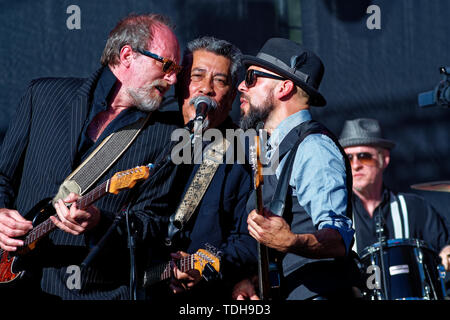 Madrid, Espagne. 15 Juin, 2019. Blues Festival International de Madrid, red house band concert à Place Colon, Madrid, Espagne. EnriquePSans / Alamy Live News Banque D'Images