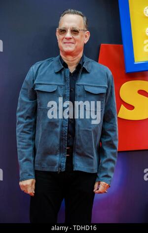 Londres, Royaume-Uni. 16 juin 2019. Tom Hanks pose sur le tapis rouge pour la première européenne de Toy Story 4 qui a eu lieu à l'odéon Luxe, Leicester Square, London Le dimanche, Juin 16, 2019 . Credit : Julie Edwards/Alamy Live News Banque D'Images
