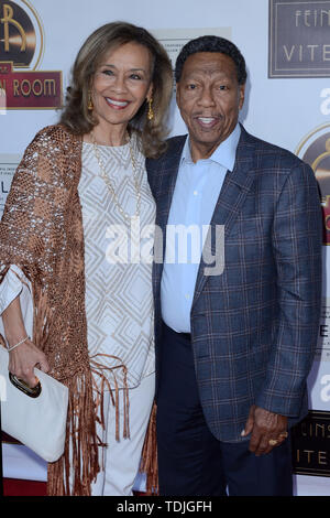 13 juin 2019 - Studio City, CA, USA - LOS ANGELES - jan 13 : Marilyn McCoo, Billy Davis Jr. à la ''Feinstein's au Vitello's'' VIP Grand Ouverture au Vitello's le 13 juin 2019 à Studio City, CA (crédit Image : © Kay Blake/Zuma sur le fil) Banque D'Images