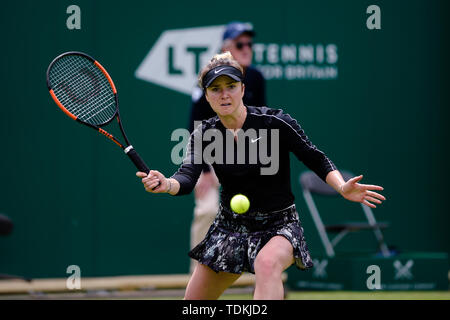 BIRMINGHAM, ANGLETERRE 17 juin Elina Svitolina (Ukraine) fait concurrence au cours de sa ronde de 32 match contre Marguerite Gasparyan (Russie) au cours de la Nature Valley Classic Tennis Tournament à Edgbaston Priory Club, Birmingham le lundi 17 juin 2019. (Crédit : Andy Whitehead | MI News) Credit : MI News & Sport /Alamy Live News Banque D'Images