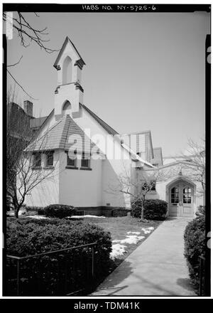 Maison paroissiale DE NORD-EST. - St. John's Episcopal Church et maison paroissiale, 210 rue Cayuga nord, Ithaca, NY, Tompkins Comté Banque D'Images