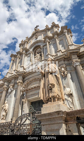 Catania - Le portail baroque de la Basilique di Sant'Agata. Banque D'Images