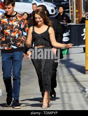 Billie Lourd et Trevor Noah arrivent pour les comparutions sur Jimmy Kimmel Live ! 16 mai 2019 Hollywood, CA. Avec : Billie Lourd Où : Hollywood, California, United States Quand : 17 mai 2019 Source : WENN.com Banque D'Images