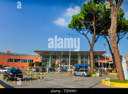 Hauptgebaeude, Flughafen, Capodichino Napoli, Italie Banque D'Images