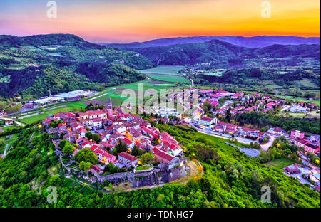 Vue aérienne de la ville de Buzet en Istrie, Croatie Banque D'Images