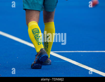 Krefeld, Allemagne, le 16 juin 2019, hockey, hommes, FIH Pro League, de l'Allemagne contre l'Australie : (Australie) de joueur (Australie) Kookaburras se réchauffe. Banque D'Images