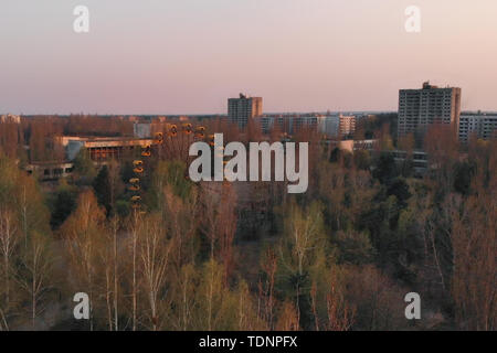 Vues de la ville de Pripyat près de la centrale nucléaire de Tchernobyl, vue aérienne. Près de zone d'exclusion de la centrale nucléaire de Tchernobyl. Banque D'Images