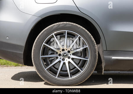 OSLO, Norvège, mai 2019 : Mercedes-Benz EV EQC test drive day le 13 mai 2019 en Norvège. Banque D'Images