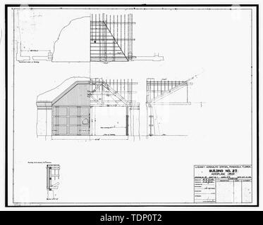 Photocopie de dessin (c'est toujours une 8et 10x-148 ; ET-148 ; copie d'une de 8 et 10x-148 ; ET-148 ; négatif ; 1915 dessin architectural original situé au bâtiment n° 458, NAS Pensacola, Floride) Bâtiment n° 27, porte avion, feuillet no 1 - U.S. Naval Air Station, charbon, 499 South Avenue, Pensacola, FL, Escambia Comté Banque D'Images