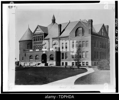 (De l'Iowa State University Library, Special Collections Photographe et date inconnue EAST FRONT ET CÔTÉ NORD - Iowa State University, Morrill Hall, Morrill Road, Ames, IA, Story County Banque D'Images