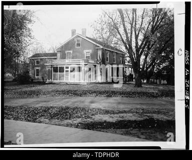 (De l'Iowa State University Library, Special Collections) Photographe inconnu ca. 1911-1926 AVANT ET DU SUD OUEST - Iowa State University, Farm House, Knoll Road aux environs, Ames, IA, Story County Banque D'Images