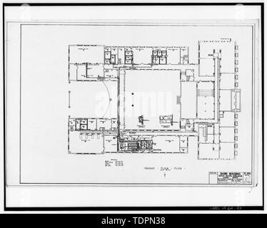 Photographie d'un dessin de construction d'origine, daté d'octobre 1927, en la possession de l'Office de la planification des installations, de l'Iowa State University, Ames, Iowa. PLAN DU REZ-DE-CHAUSSÉE, LA MISE EN PAGE ET DE LA RÉFRIGÉRATION DÉTAILS ; FEUILLE R-1 de 1 FEUILLE - Bâtiment de l'industrie laitière, de l'Iowa State University Campus, Ames, IA, Story County Banque D'Images