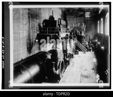 Photocopie de photographie (Source- Salt River Project Archives, Lubken collection, R-511) Intérieur de l'usine d'alimentation avant l'installation de 10 générateurs d'amenée d'eau'. CA. 1911. - Theodore Roosevelt Dam, Centrale électrique, Rivière Salée, Tortilla Flat, comté de Maricopa, AZ Banque D'Images