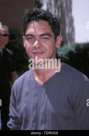 Jul 18, 1999 ; Los Angeles, CA, USA ; acteur ALEXIS CRUZ à "l'Inspecteur Gadget' première du film.. (Crédit Image : Chris Delmas/Zuma sur le fil) Banque D'Images