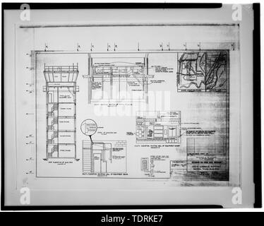 Photocopie de plan de construction, en date du 13 décembre 1967, Ministère de l'Armée de l'air, Commandement de la Défense aérienne, Génie Civil, Selfridge, en possession de la Base de Selfridge Museum, Mt. Clemens, Michigan. GEEIA CONSOLE SUPPORT CONTROL Tower Building 559, sections, l'altitude. - Selfridge Field, Bâtiment n° 559, au sud du Boulevard de l'Est de la joie, à l'est de la piste Nord-sud, Mount Clemens, comté de Macomb, MI Banque D'Images