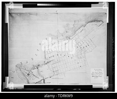 Copie photographique du dessin historique, la carte de Portsmouth et Gosport montrant un plan complexe de l'hôpital, ca. 1854. (Portsmouth Naval Shipyard Museum, Portsmouth, VA) - l'hôpital naval de Portsmouth, borné par l'Elizabeth River, Crawford Street, l'Hôpital général de Portsmouth, Parkview Avenue, et Scotts Creek, Portsmouth, Portsmouth, VA Banque D'Images
