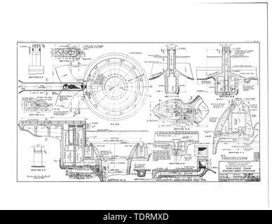 Copie photographique du dessin de construction d'origine en date du 10 avril 1928 (du groupe d'enregistrement 115, Denver Branche de la National Archives, Denver). OWYHEE BARRAGE ; structure de la crête du déversoir. - Owyhee barrage, à travers Owyhee River, Nyssa, comté de Malheur, ou Banque D'Images