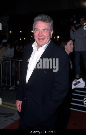 Mar 14, 2000 ; Los Angeles, CA, USA ; acteur Albert Finney @ le "Erin Brockovich" première du film.. (Crédit Image : Chris Delmas/Zuma sur le fil) Banque D'Images