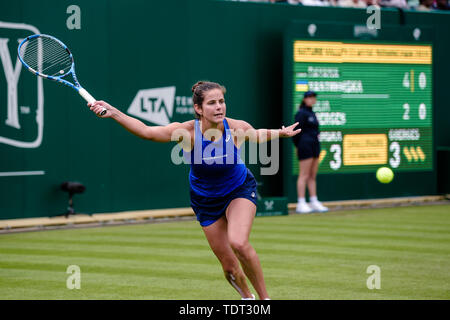 BIRMINGHAM, ANGLETERRE 18 juin Julia Goerges (Allemagne) au cours de sa ronde de 32 match avec Dayana Yastremska (Ukraine) au cours de la Nature Valley Classic Tennis Tournament à Edgbaston Priory Club, Birmingham le lundi 17 juin 2019. (Crédit : Andy Whitehead | MI News) Credit : MI News & Sport /Alamy Live News Banque D'Images