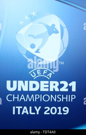 Udine, Italie. 17 Juin, 2019. firo : 17.06.2019, Fuvuball, International, Championnat de 2019, 1er match de l'Allemagne - Danemark, Logo, championnat d'Europe, général, l'utilisation dans le monde entier | Credit : dpa/Alamy Live News Banque D'Images