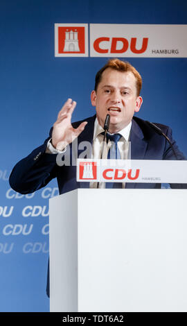 Hambourg, Allemagne. 18 Juin, 2019. Roland Heintze (CDU), président de l'état de Hambourg, prend la parole à la conférence de l'État partie de son parti, qui porte sur les résultats de l'arrondissement et des élections européennes et examine le programme de base de la CDU en Allemagne. Photo : Markus Scholz/dpa/Alamy Live News Banque D'Images
