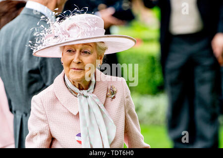 Ascot, UK. 18 Juin, 2019. La princesse Alexandra à Ascot, Royaume-Uni, 18 juin 2019. | Crédit : dpa/Alamy Live News Banque D'Images