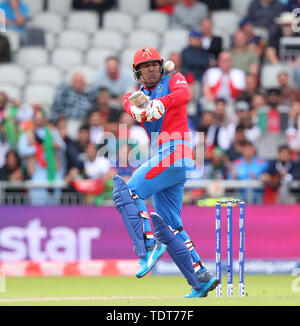 MANCHESTER, Angleterre. 18 juin 2019 : Mohammad Nabi de l'Afghanistan au cours de l'Angleterre au bâton v l'Afghanistan, l'ICC Cricket World Cup Match, à Old Trafford, Manchester, Angleterre. Credit : European Sports Agence photographique/Alamy Live News Banque D'Images