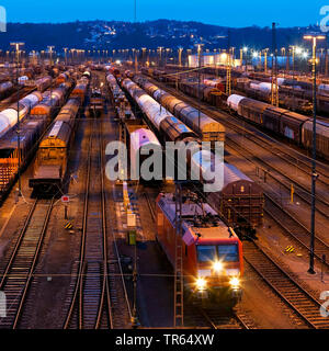 Formation train yard Vorhalle, Allemagne, Rhénanie du Nord-Westphalie, Ruhr, Hagen Banque D'Images