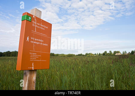 Inscrivez-vous dans le parc national, aux Pays-Bas, le Parc National de Weerribben-Wieden, Overijssel Banque D'Images