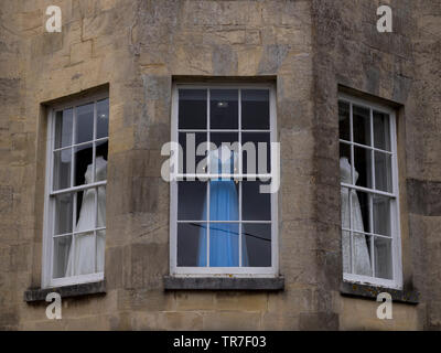 Robes exposées dans une boutique Banque D'Images